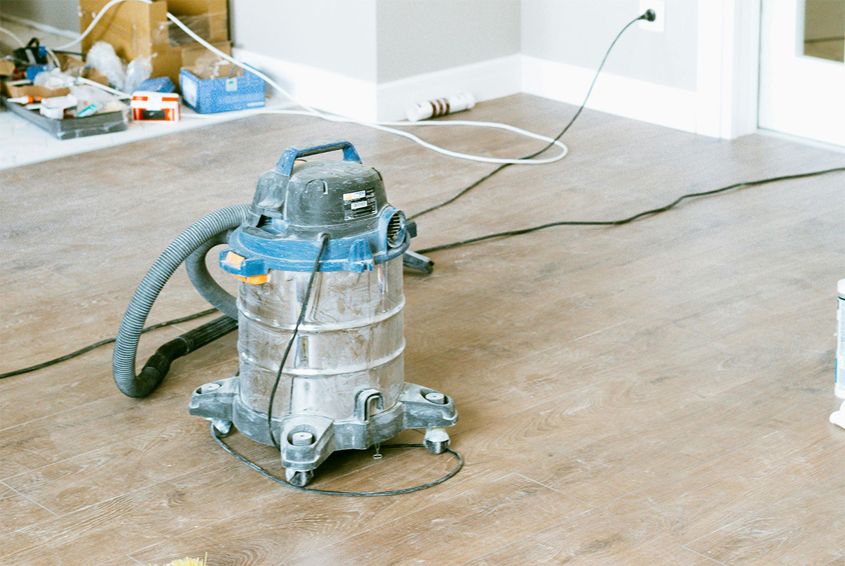 Professionelle Baustellenreinigung mit passendem Equipmeent